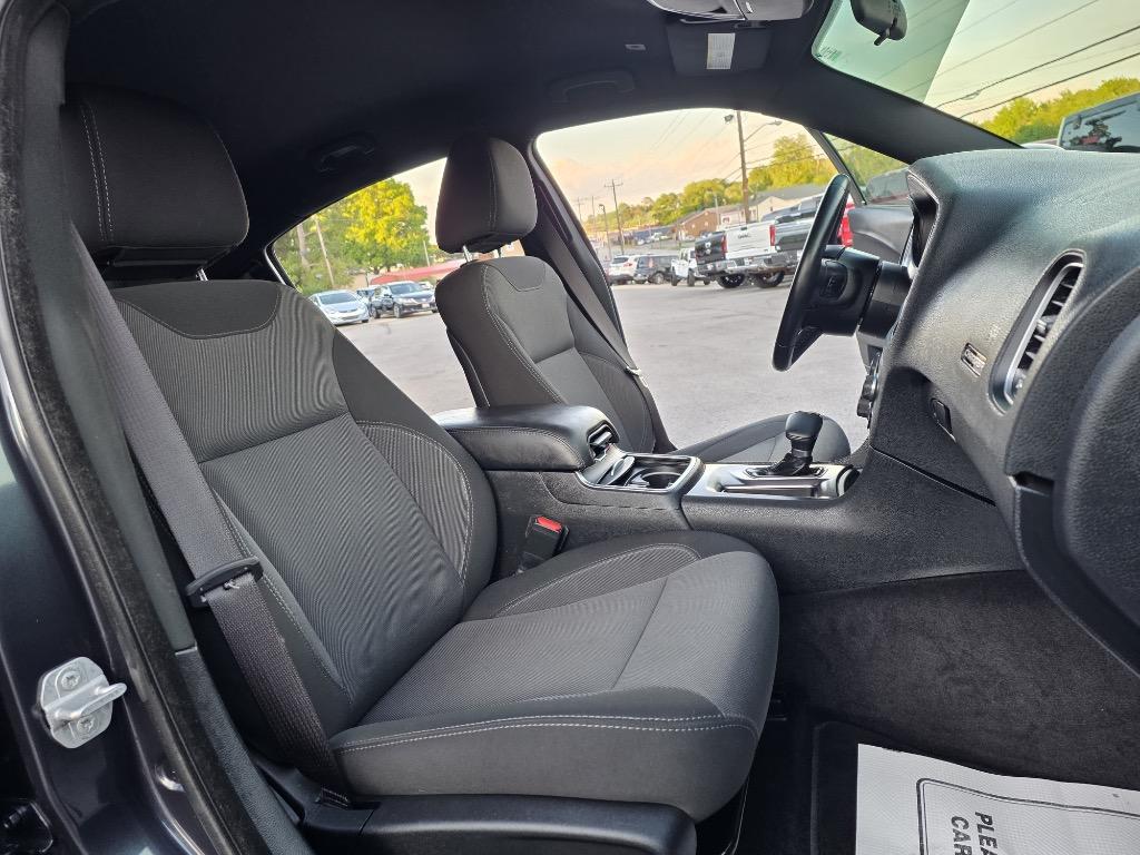 2018 Dodge Charger - $12,995