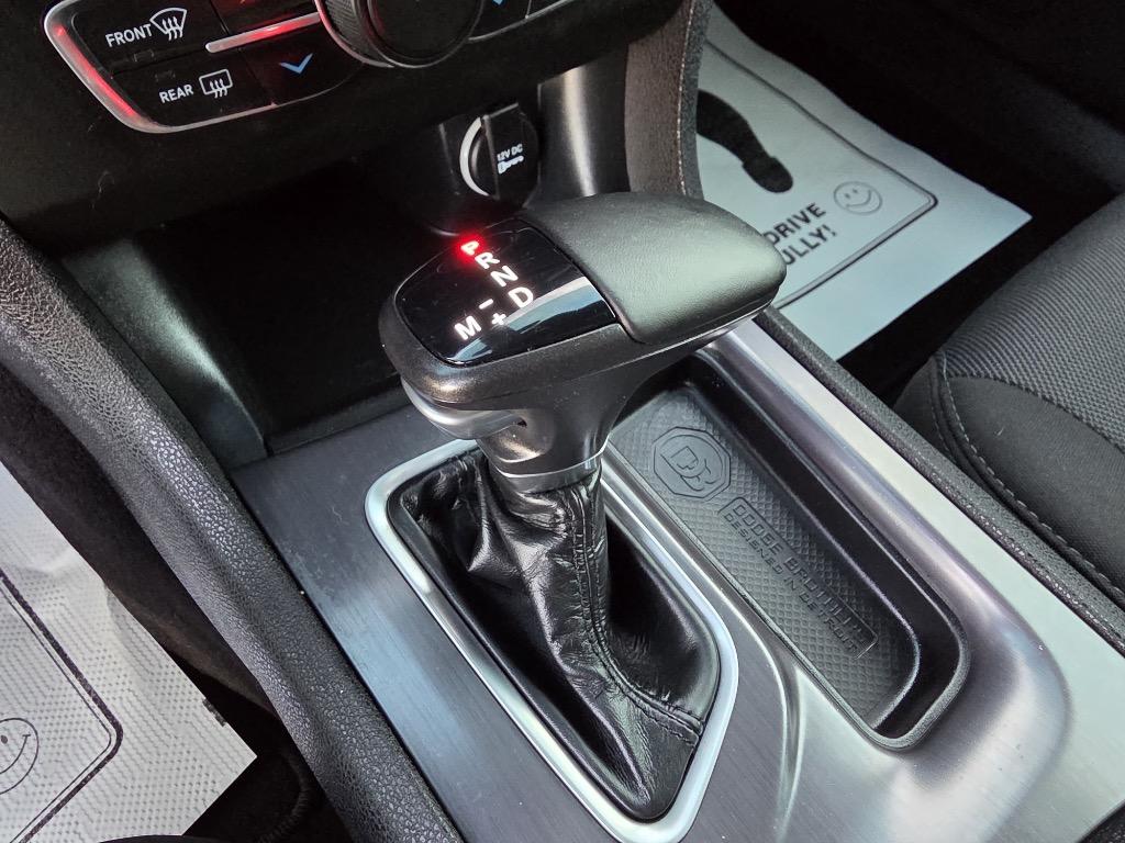 2018 Dodge Charger - $12,995