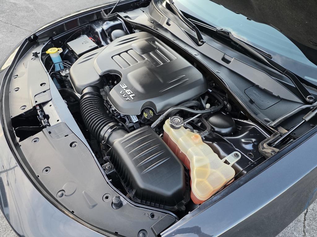 2018 Dodge Charger - $12,995