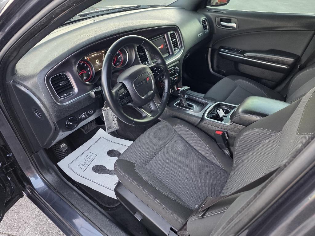 2018 Dodge Charger - $12,995