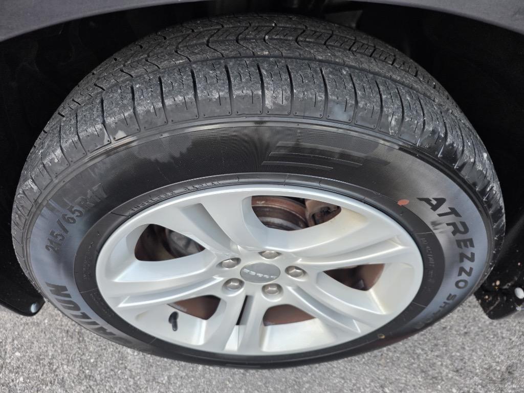 2018 Dodge Charger - $12,995