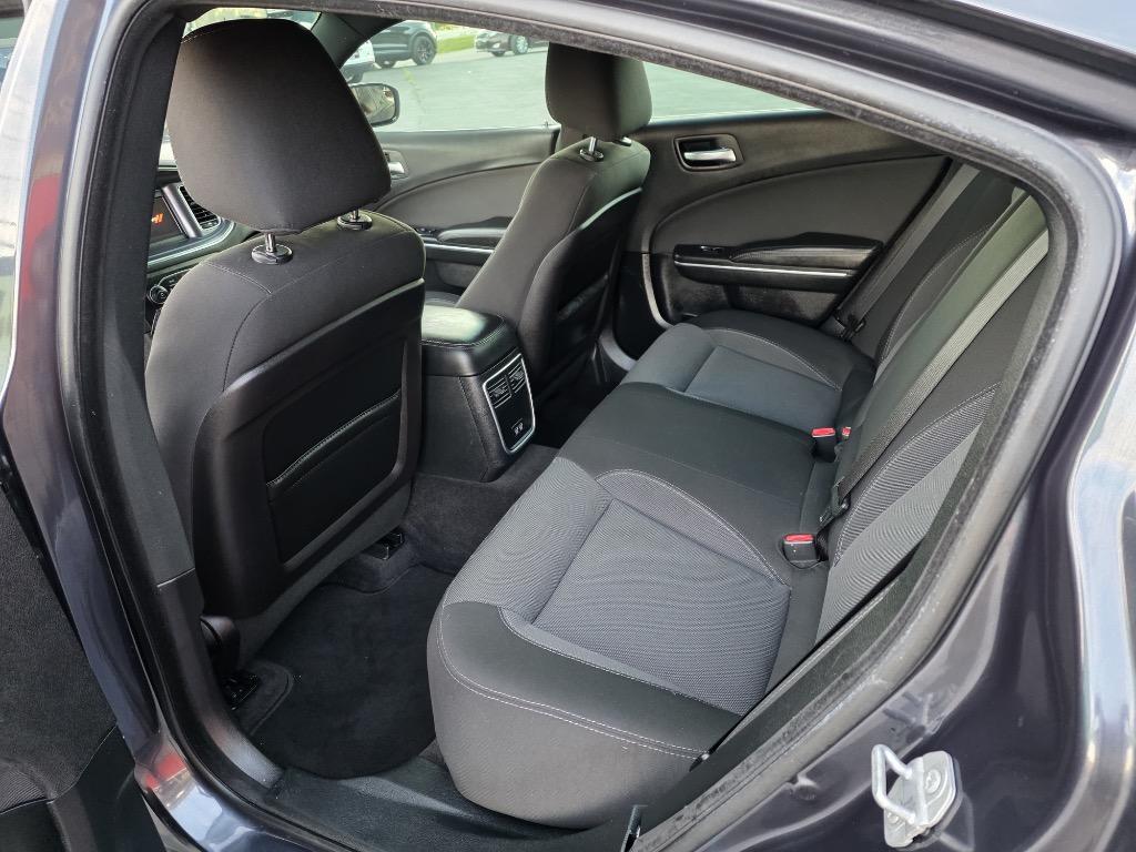 2018 Dodge Charger - $12,995