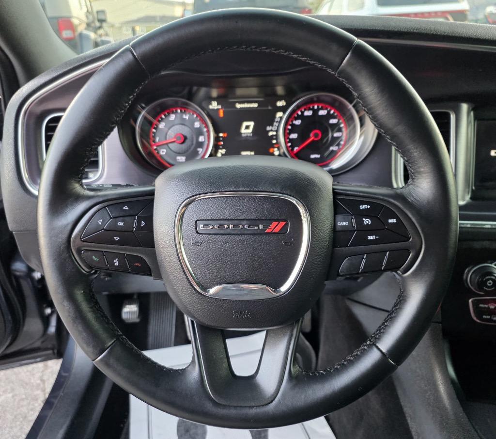 2018 Dodge Charger - $12,995