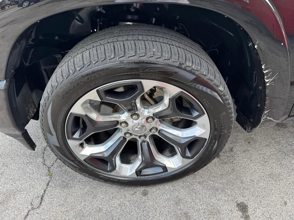 2021 Ram 1500 - $29,995