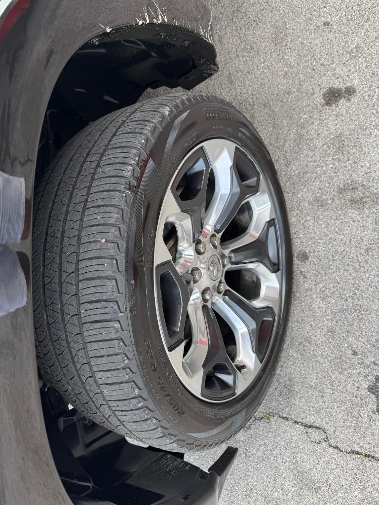 2021 Ram 1500 - $29,995
