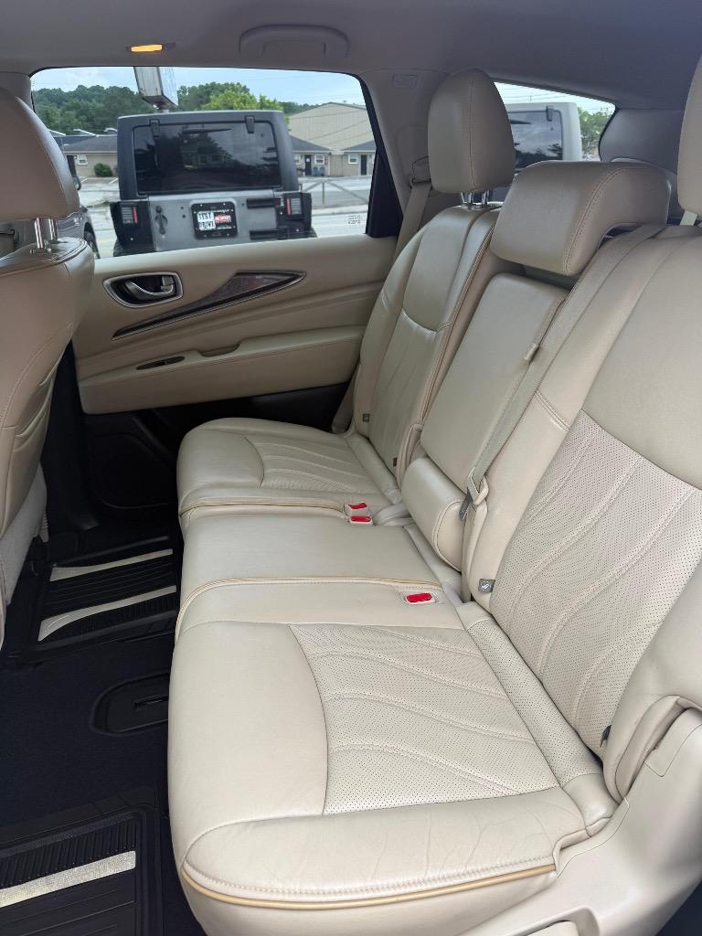 2015 INFINITI QX60 - $10,995
