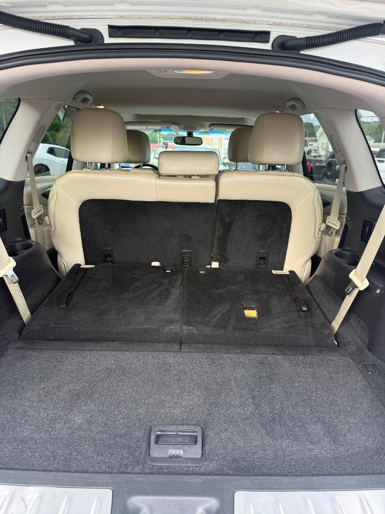 2015 INFINITI QX60 - $10,995