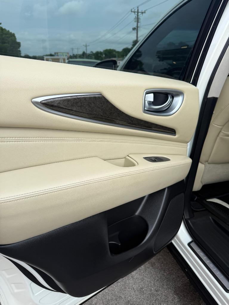 2015 INFINITI QX60 - $10,995