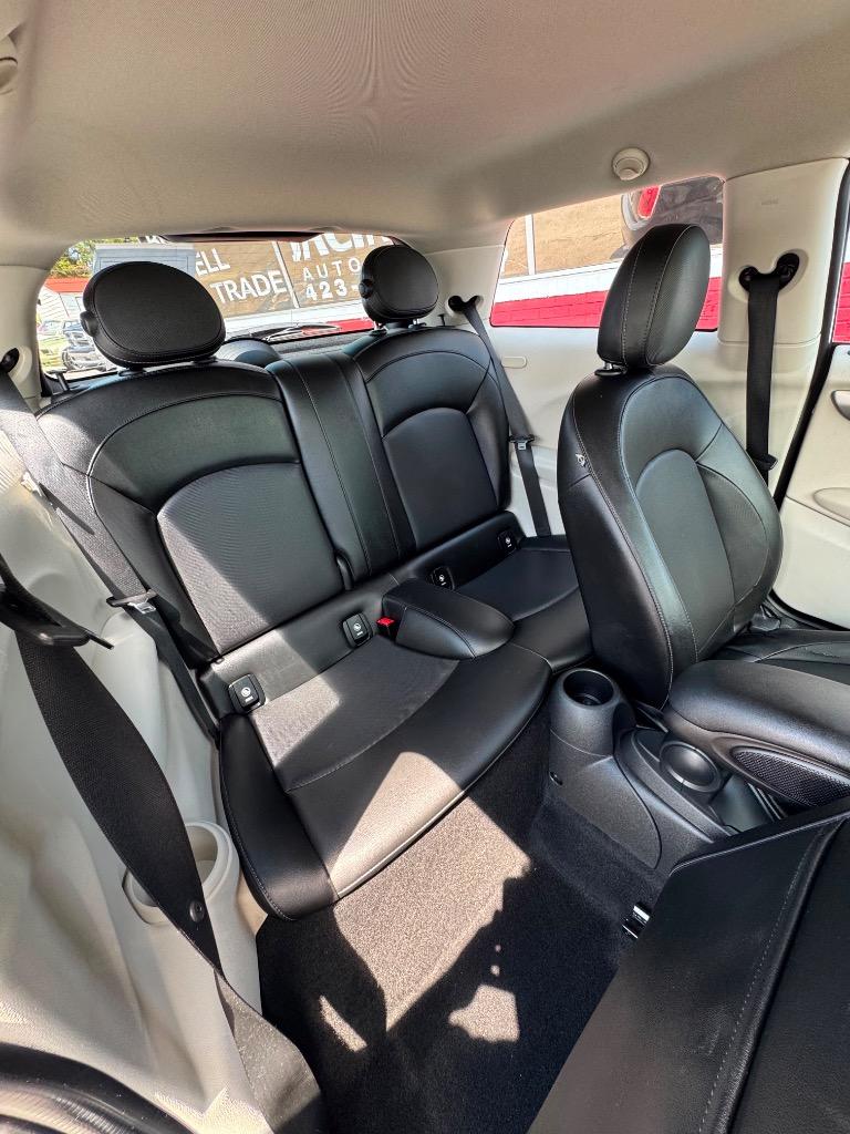2014 MINI Hardtop - $6,995