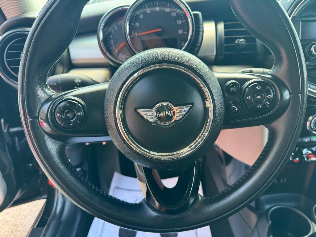 2014 MINI Hardtop - $6,995