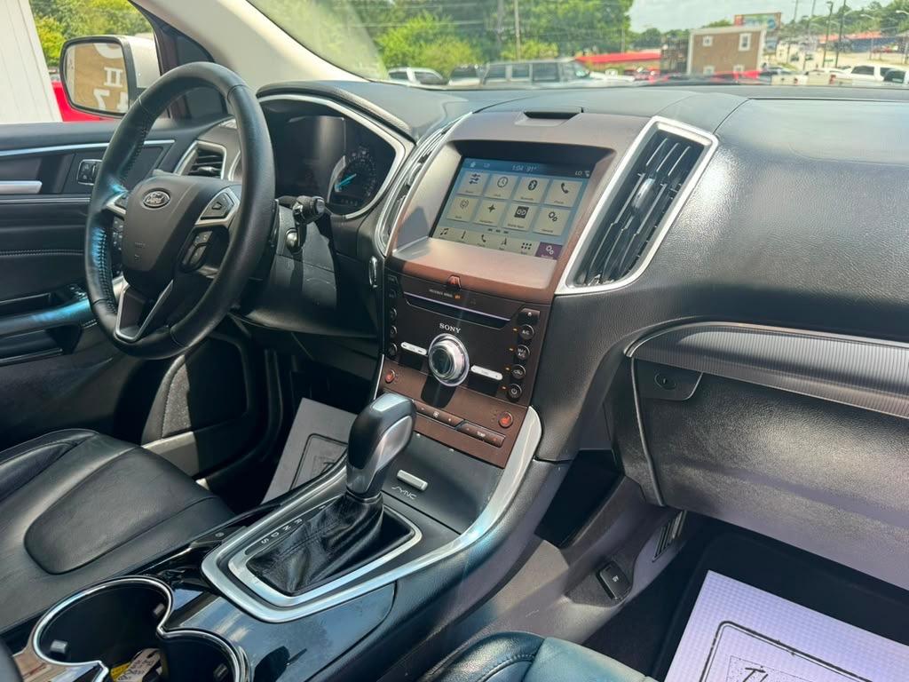 2017 Ford Edge - $13,995