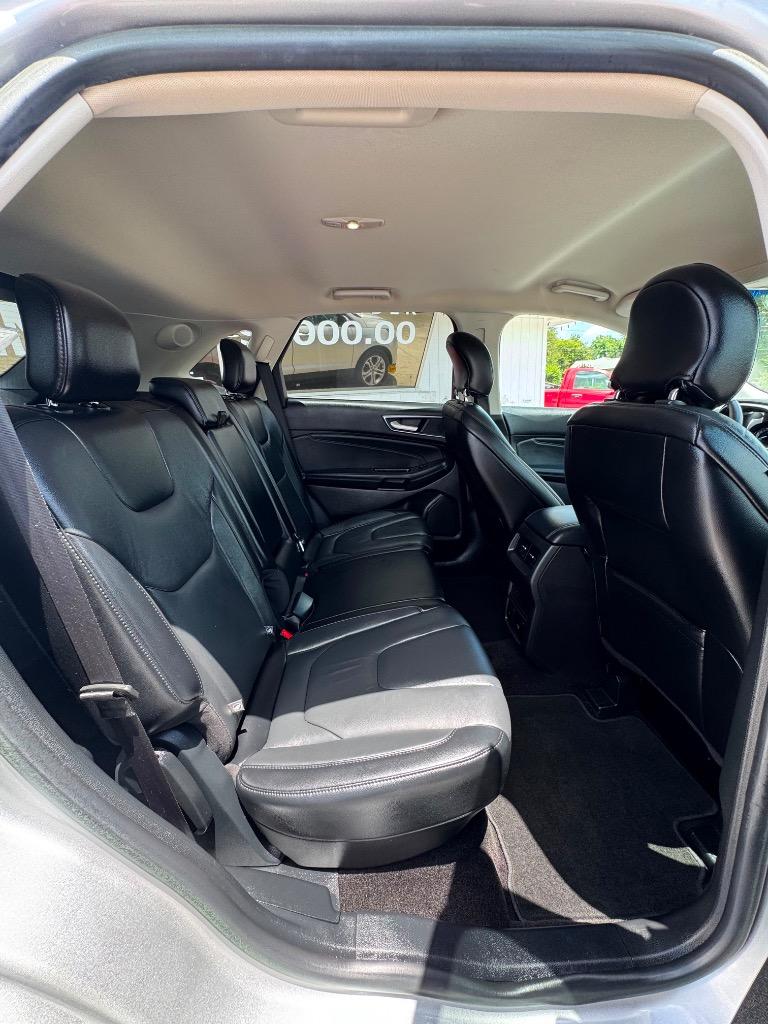 2017 Ford Edge - $13,995