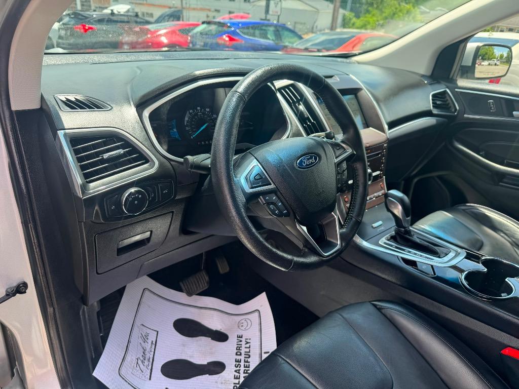 2017 Ford Edge - $13,995