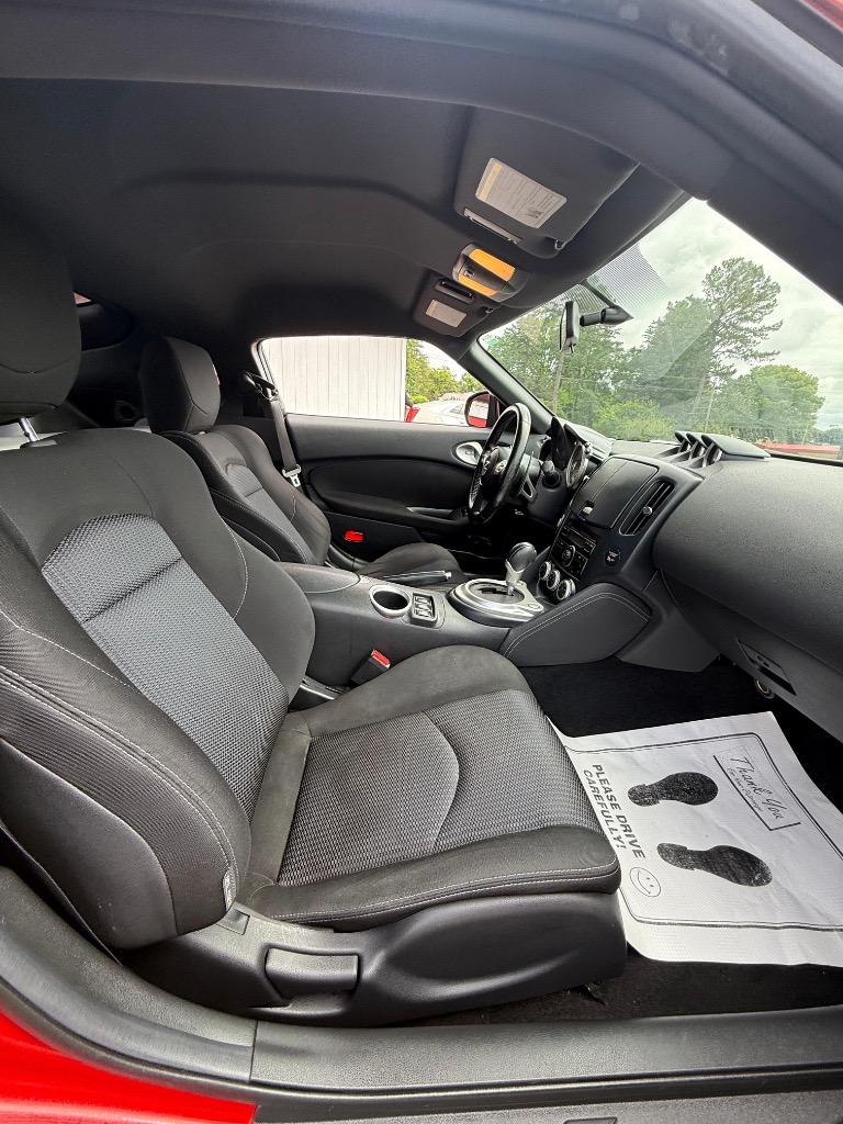 2011 Nissan 370Z - $11,995