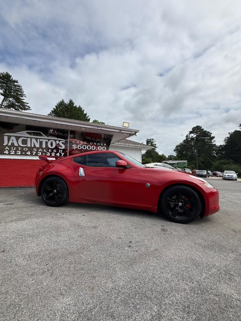 2011 Nissan 370Z - $11,995