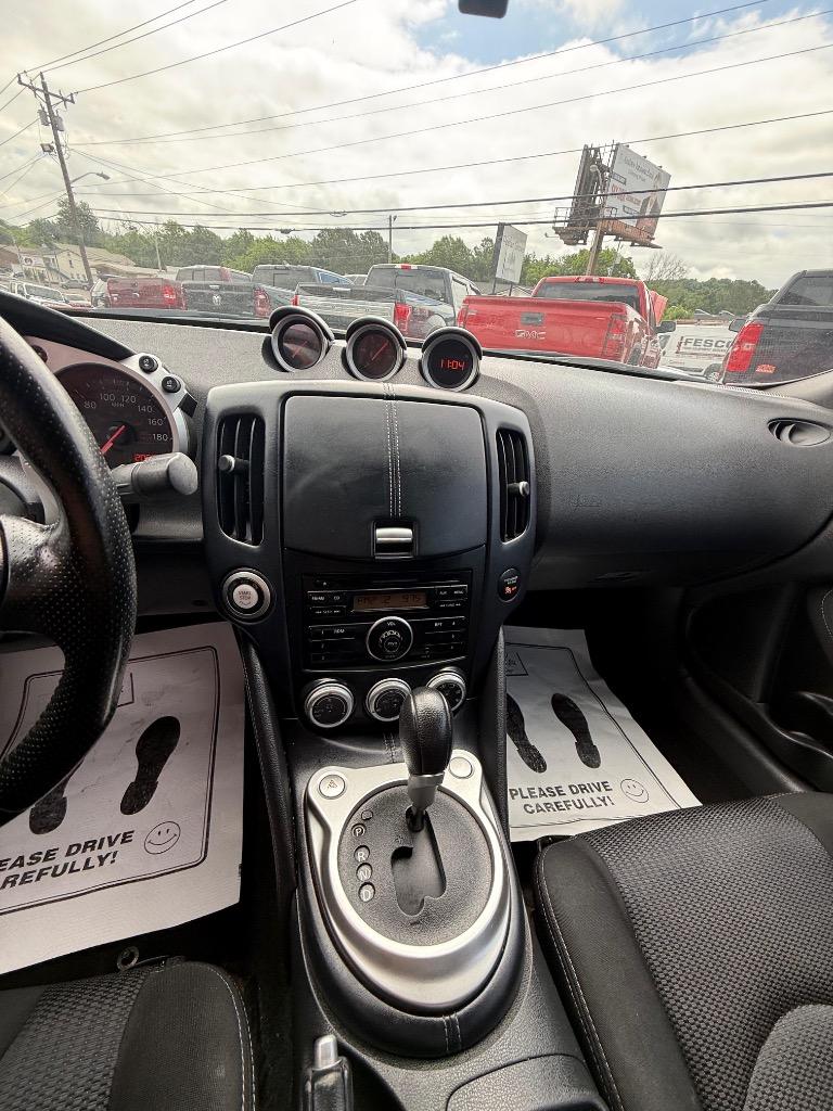 2011 Nissan 370Z - $11,995