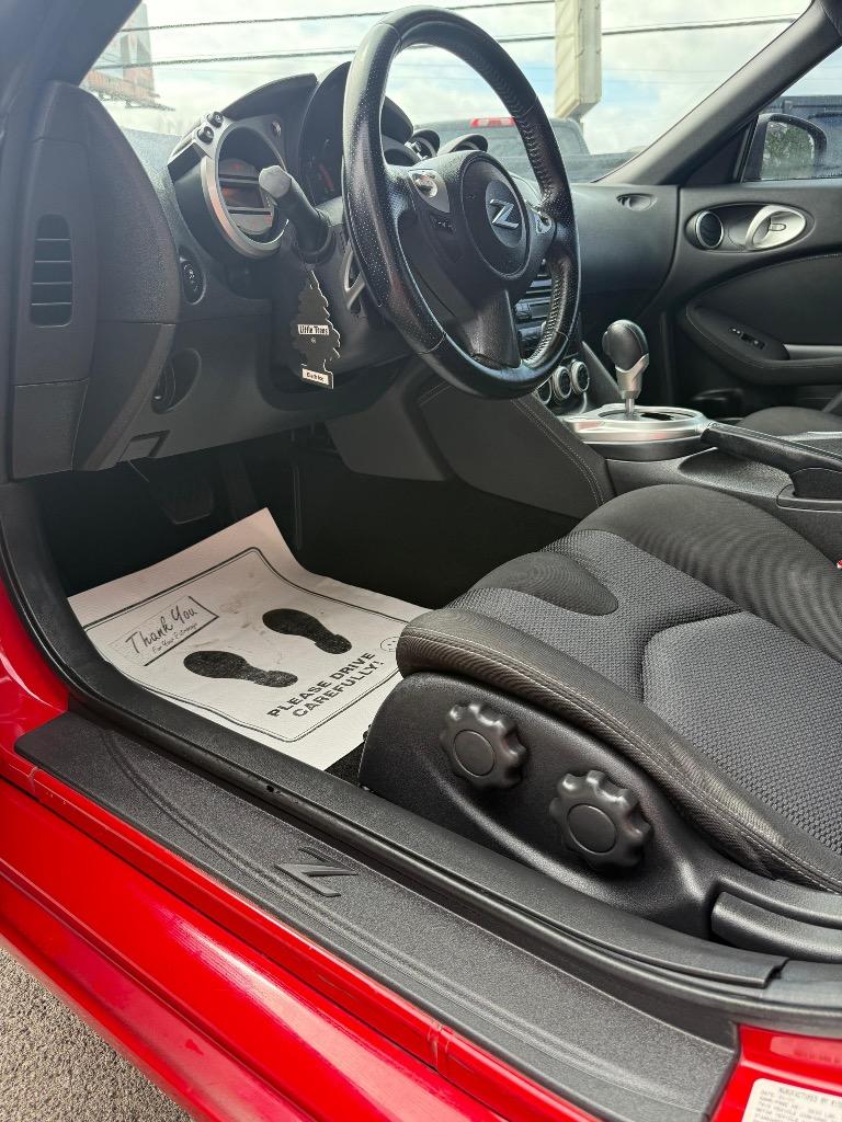 2011 Nissan 370Z - $11,995