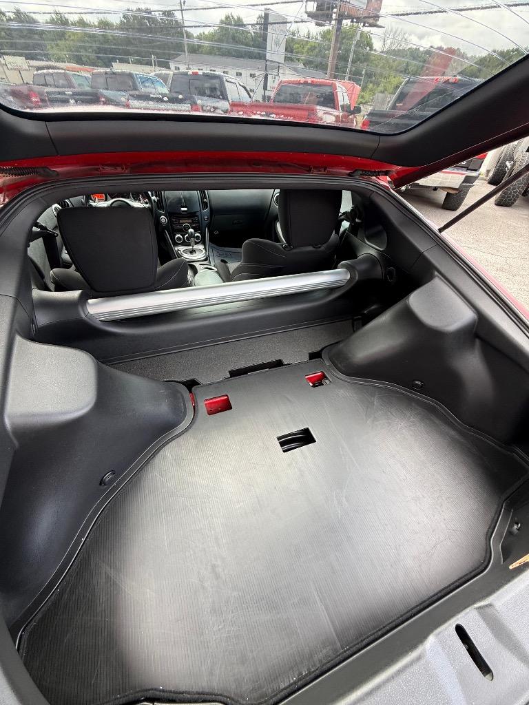 2011 Nissan 370Z - $11,995