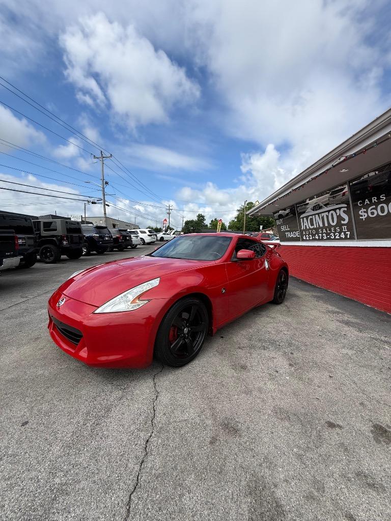 2011 Nissan 370Z - $11,995