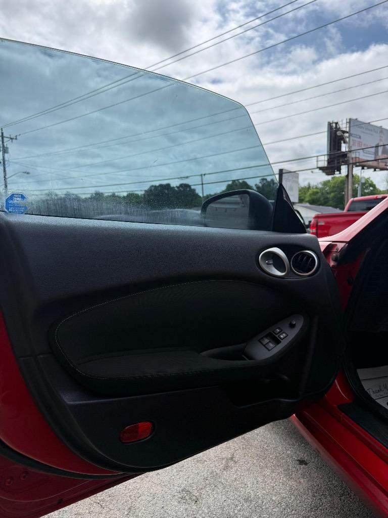 2011 Nissan 370Z - $11,995