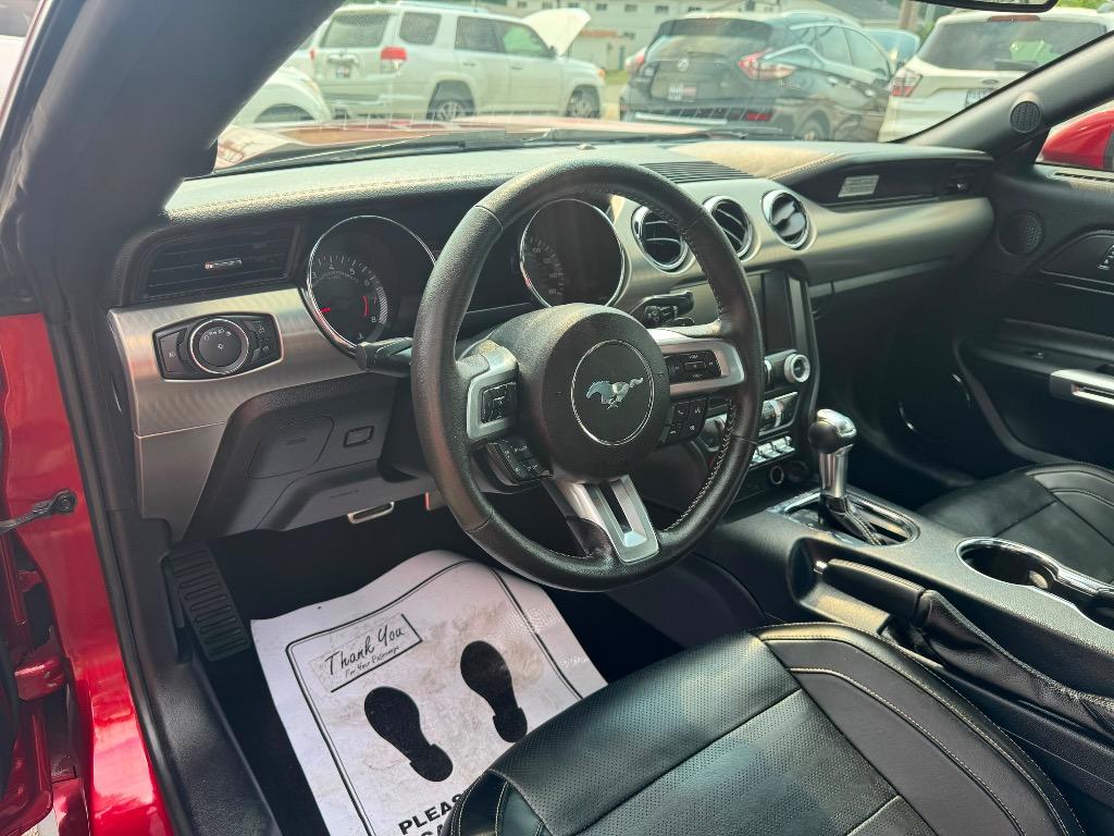 2015 Ford Mustang - $15,995