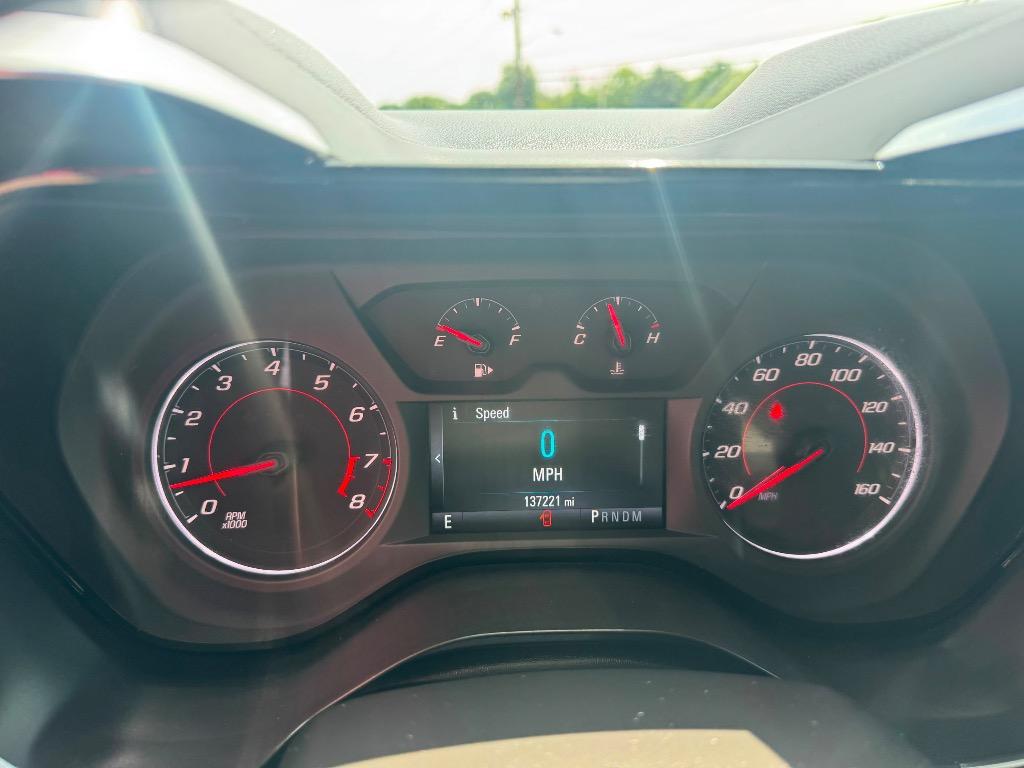 2017 Chevrolet Camaro - $15,995