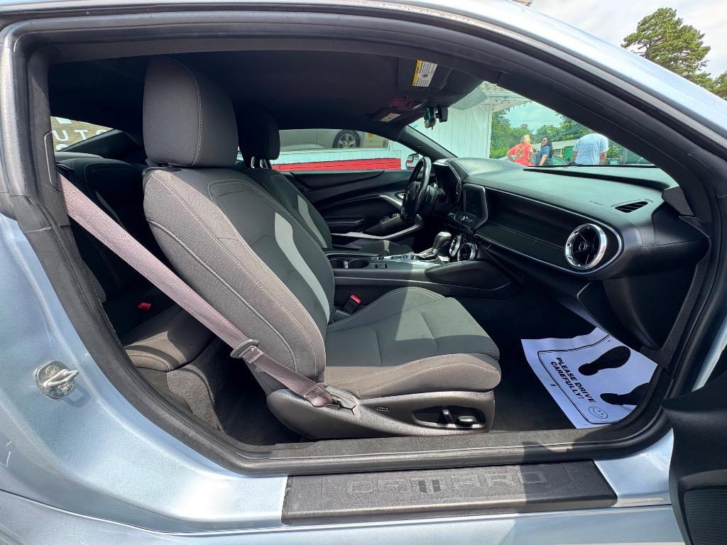 2017 Chevrolet Camaro - $15,995