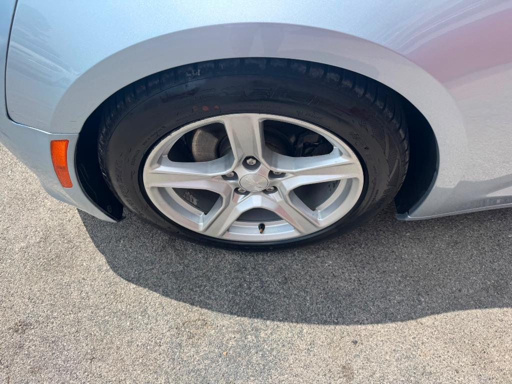 2017 Chevrolet Camaro - $15,995