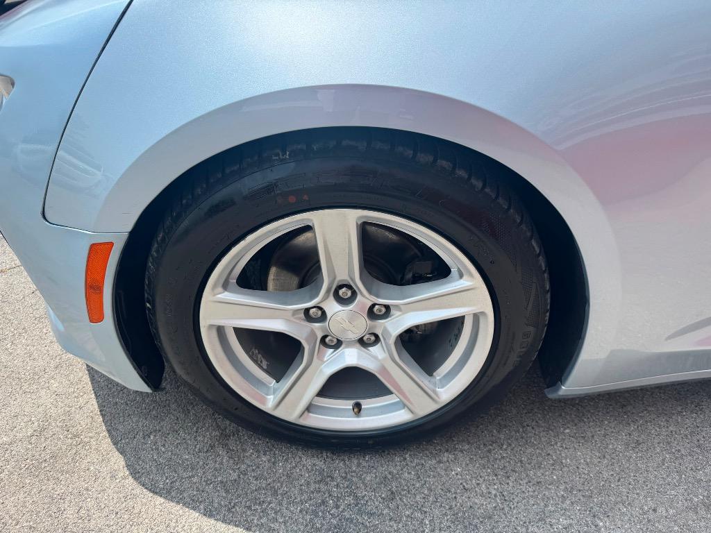 2017 Chevrolet Camaro - $15,995