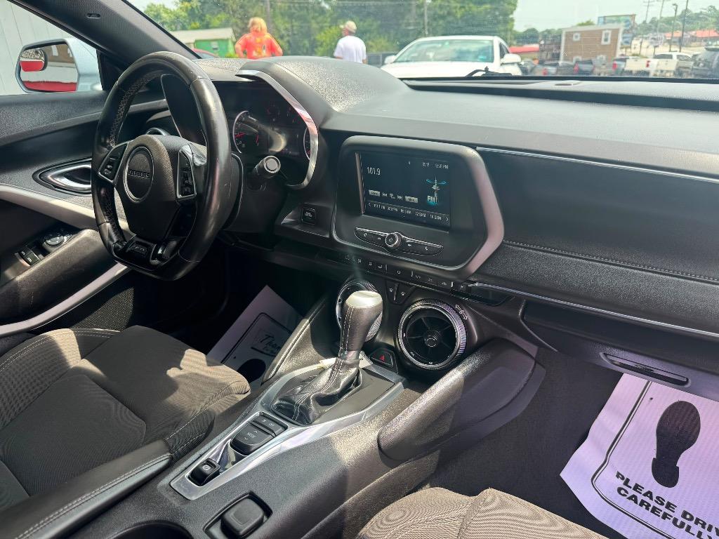 2017 Chevrolet Camaro - $15,995