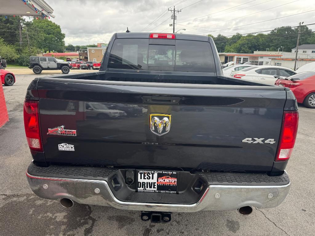 2017 Ram 1500 - $18,995