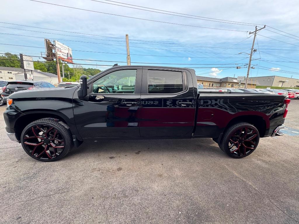 2024 Chevrolet Silverado 1500 - $41,995