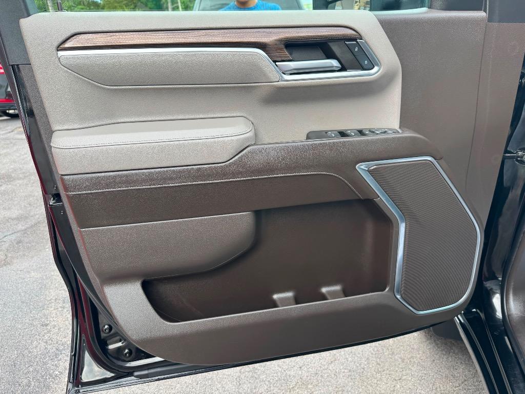 2024 Chevrolet Silverado 1500 - $41,995