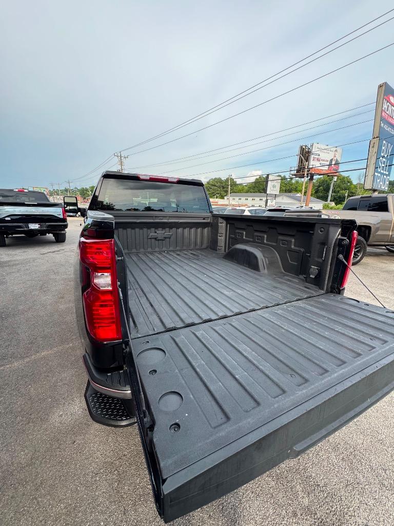 2024 Chevrolet Silverado 1500 - $41,995