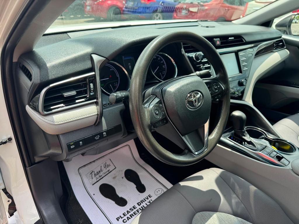 2020 Toyota Camry - $17,995