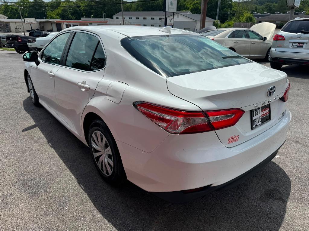 2020 Toyota Camry - $17,995