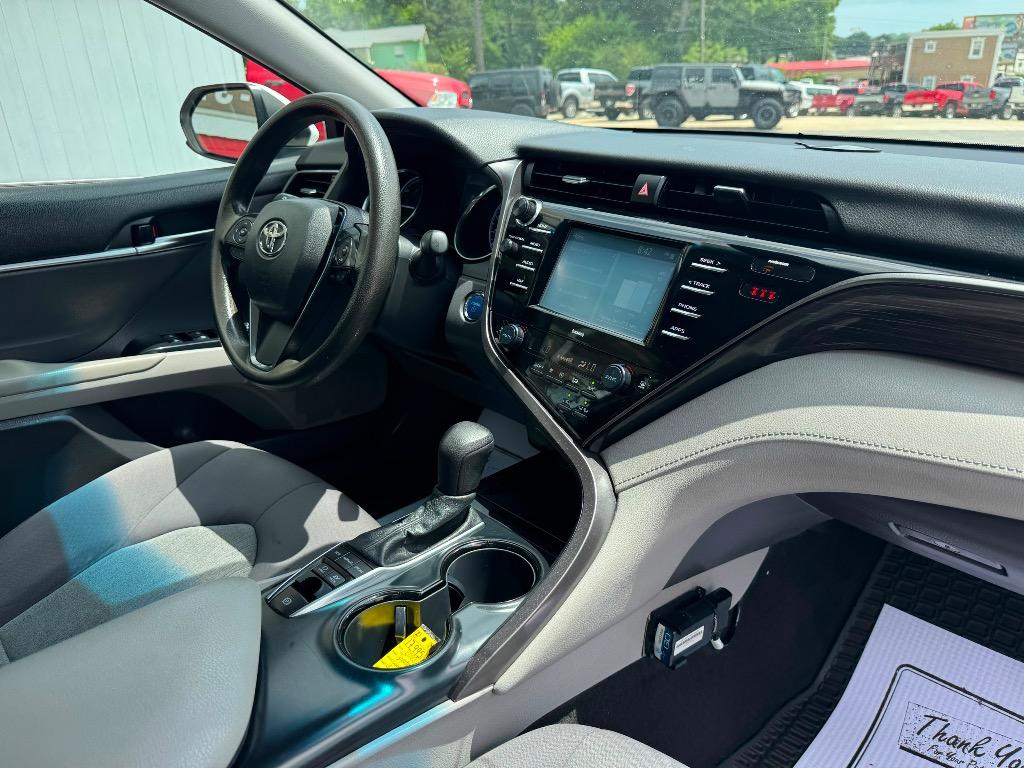 2020 Toyota Camry - $17,995
