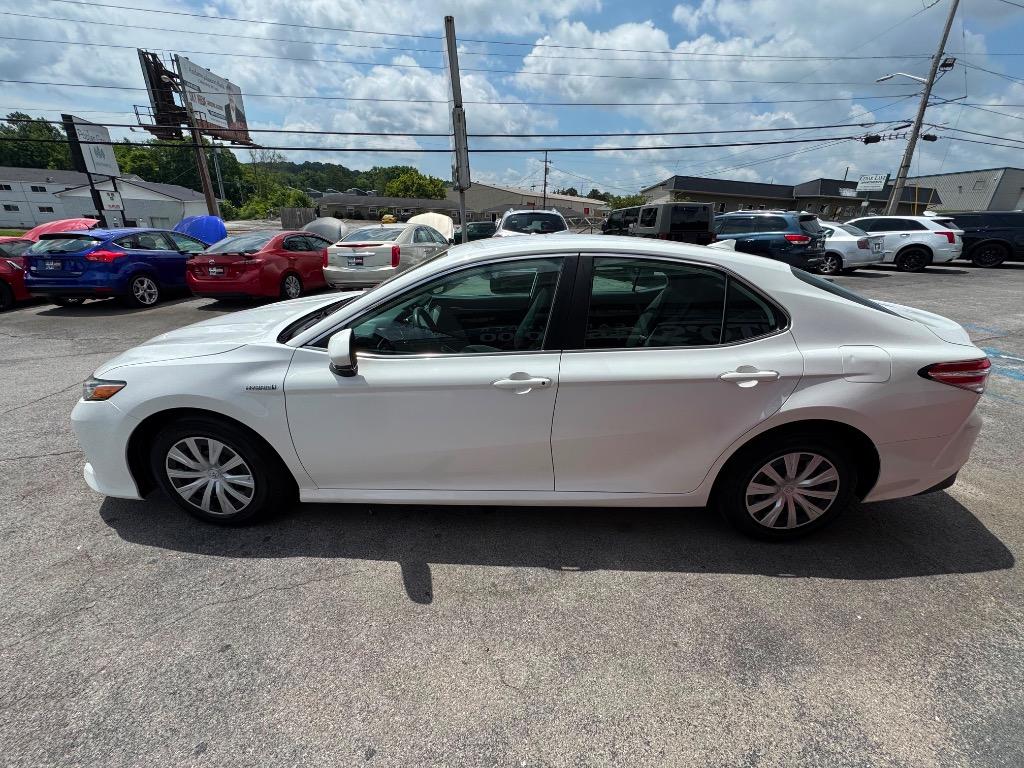 2020 Toyota Camry - $17,995