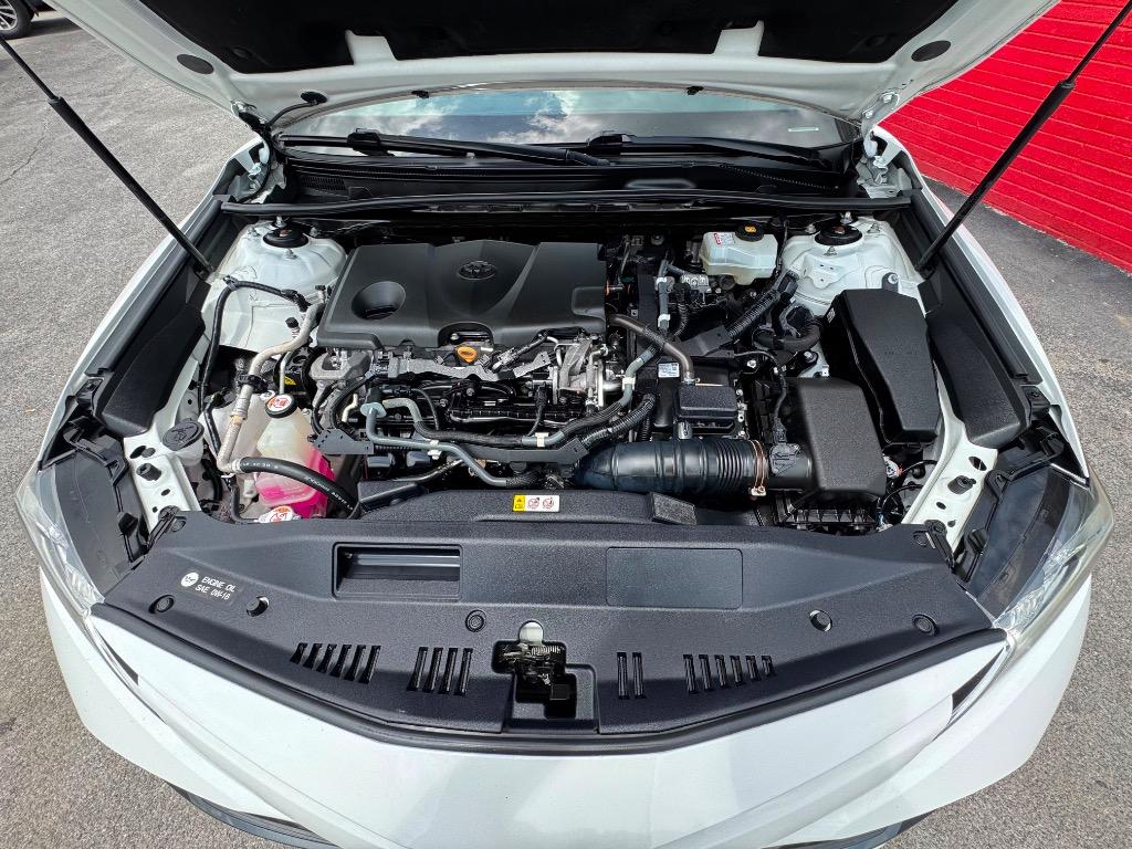 2020 Toyota Camry - $17,995