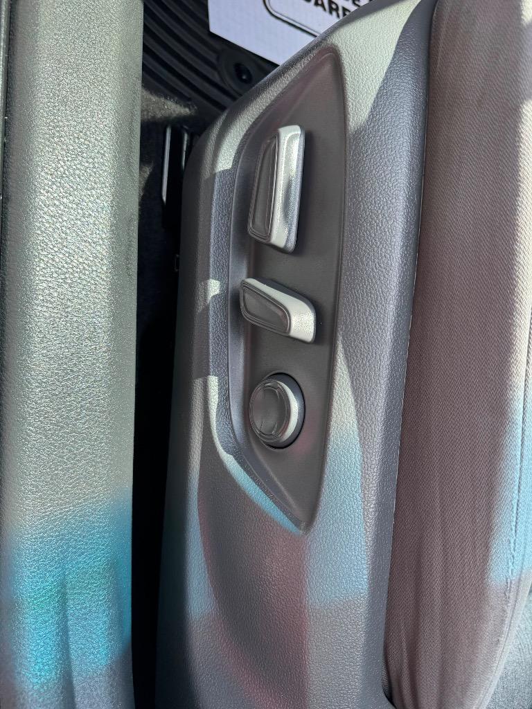 2020 Toyota Camry - $17,995