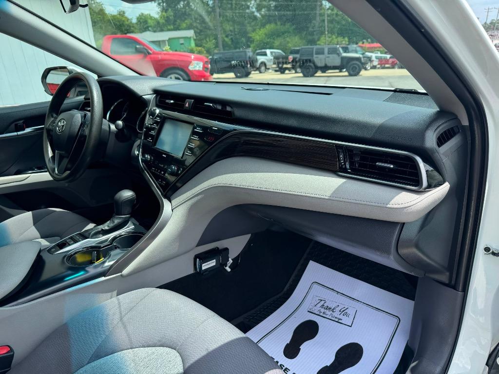 2020 Toyota Camry - $17,995