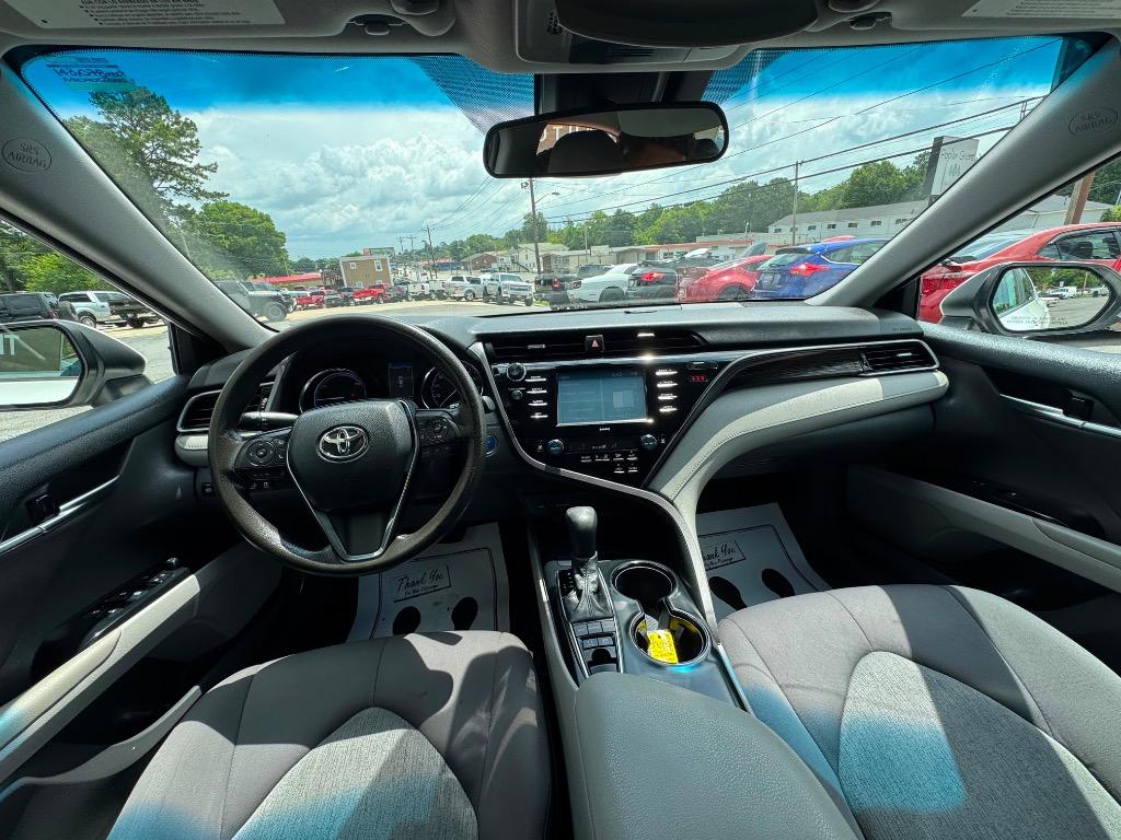 2020 Toyota Camry - $17,995