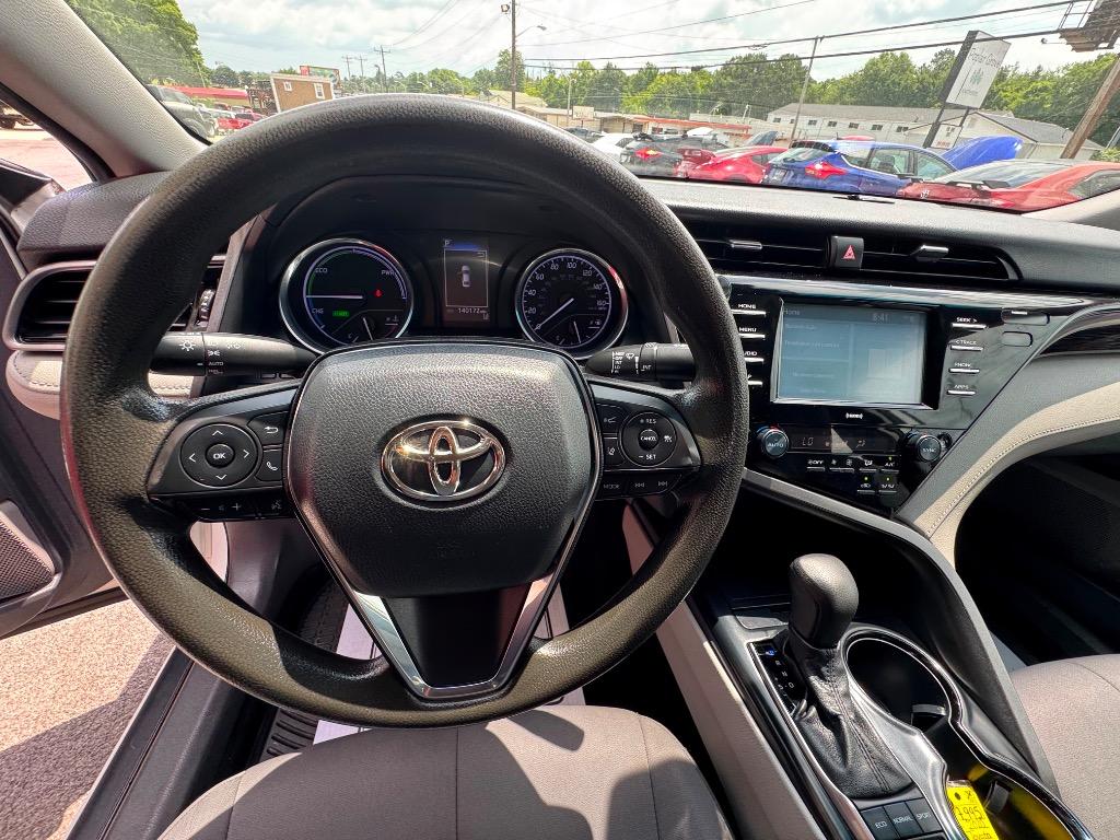 2020 Toyota Camry - $17,995