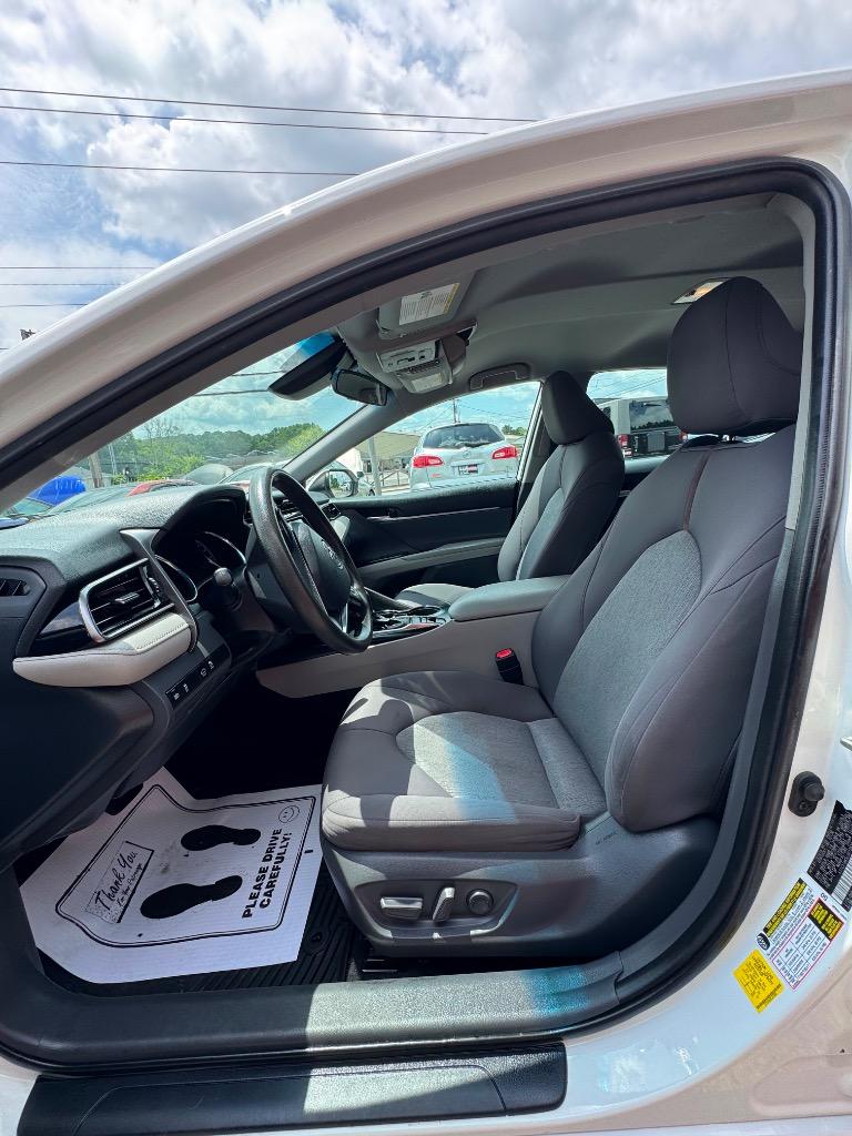 2020 Toyota Camry - $17,995