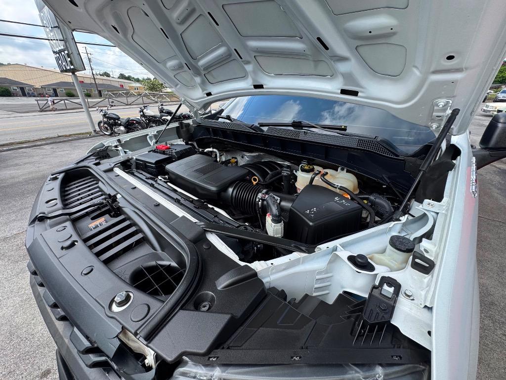 2019 Chevrolet Silverado 1500 - $18,995