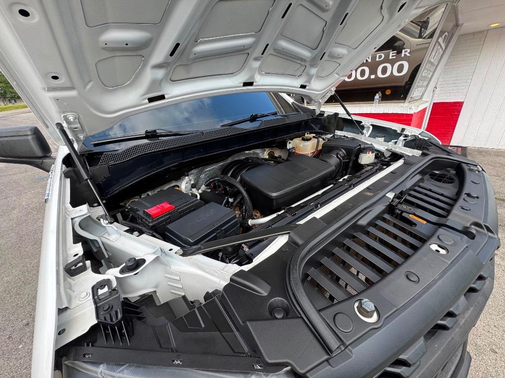 2019 Chevrolet Silverado 1500 - $18,995