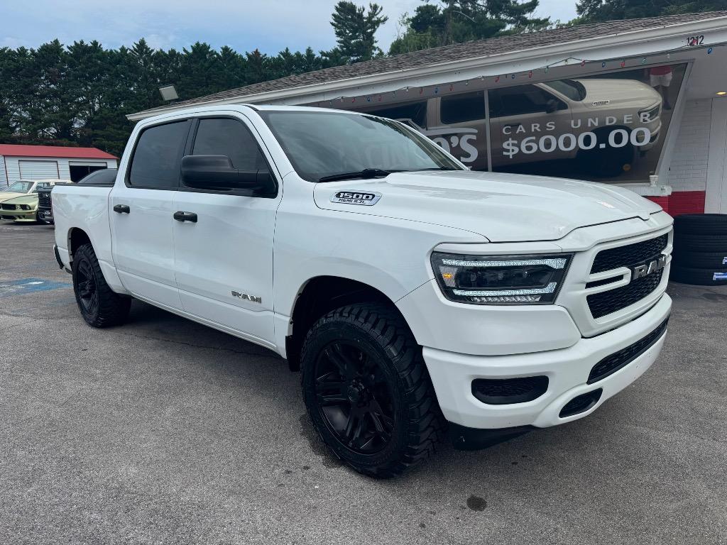 White 2019 RAM 1500 Pickup Truck 4X2 Automatic