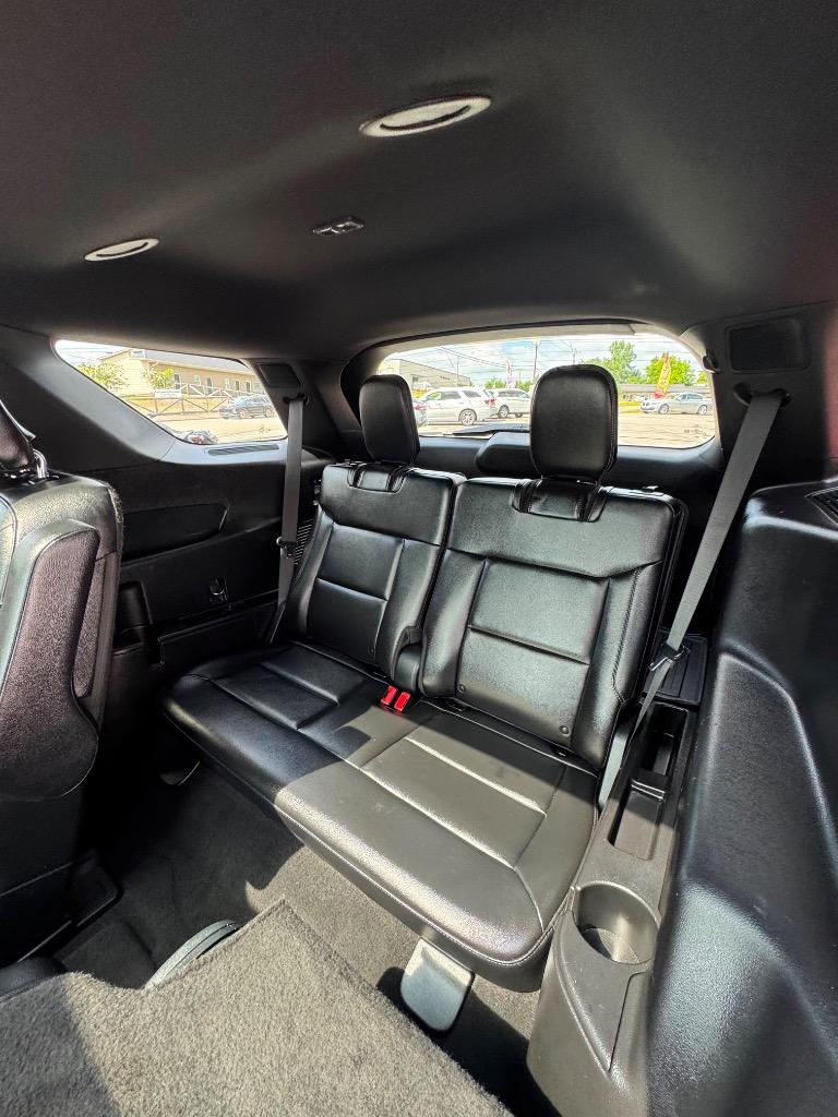 2020 Ford Explorer - $17,995