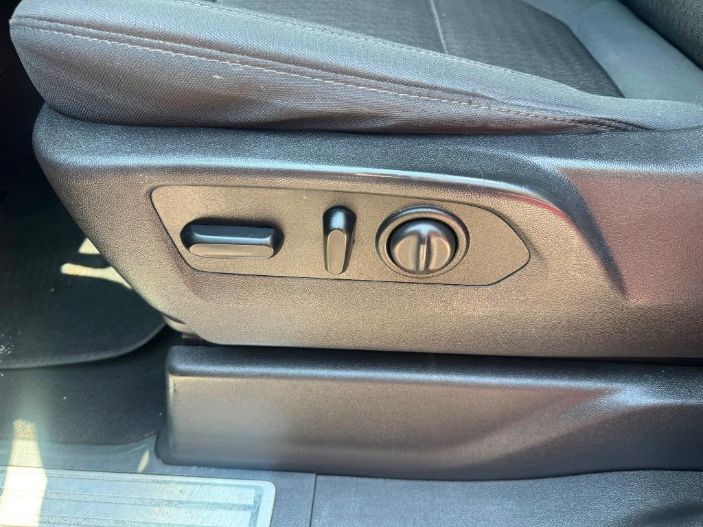 2019 Chevrolet Silverado 1500 - $26,995