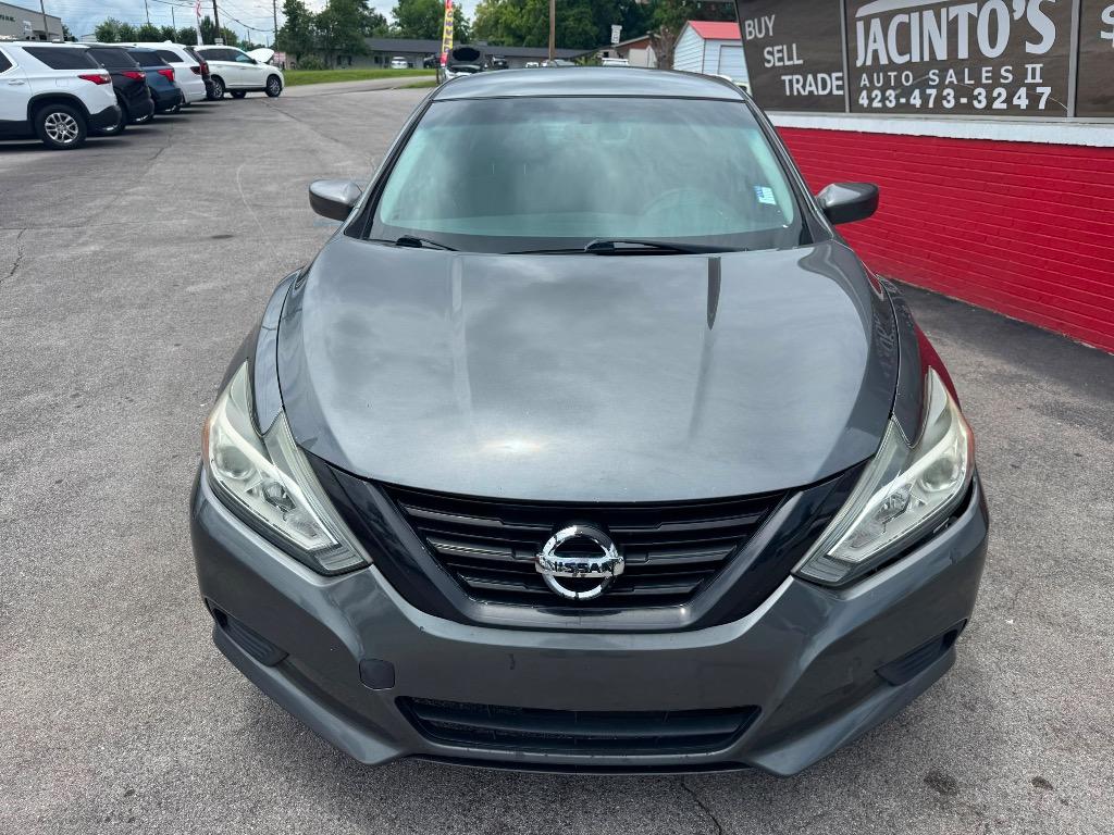 2017 Nissan Altima - $7,995